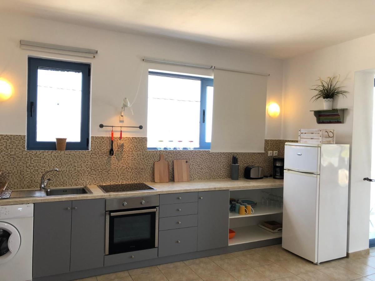 Villa Thea - Τhe View 1St Floor Áno Yerakaríon 外观 照片