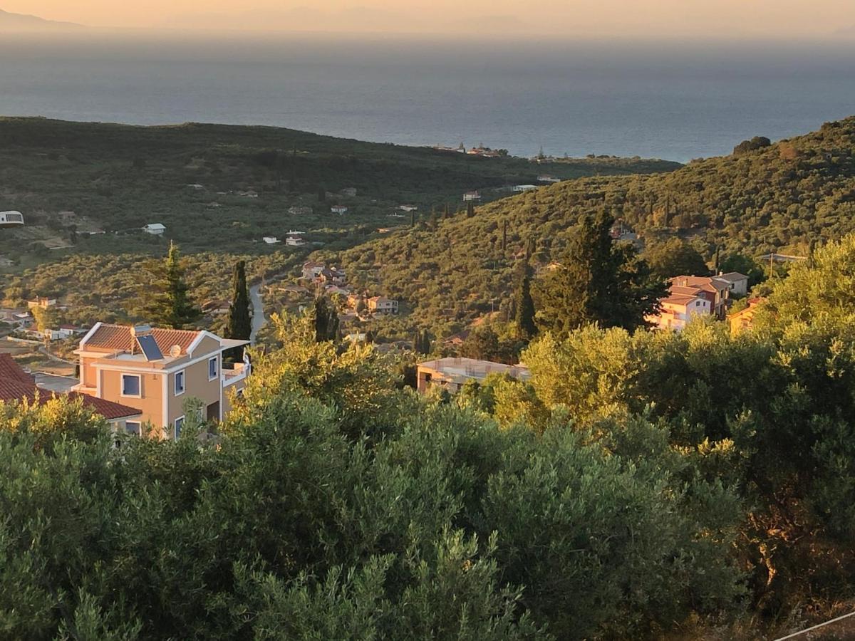 Villa Thea - Τhe View 1St Floor Áno Yerakaríon 外观 照片