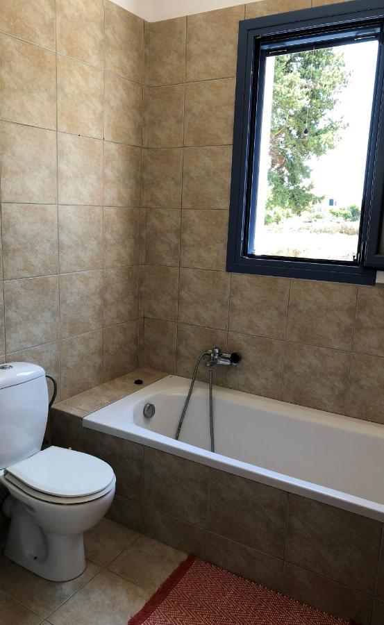 Villa Thea - Τhe View 1St Floor Áno Yerakaríon 外观 照片