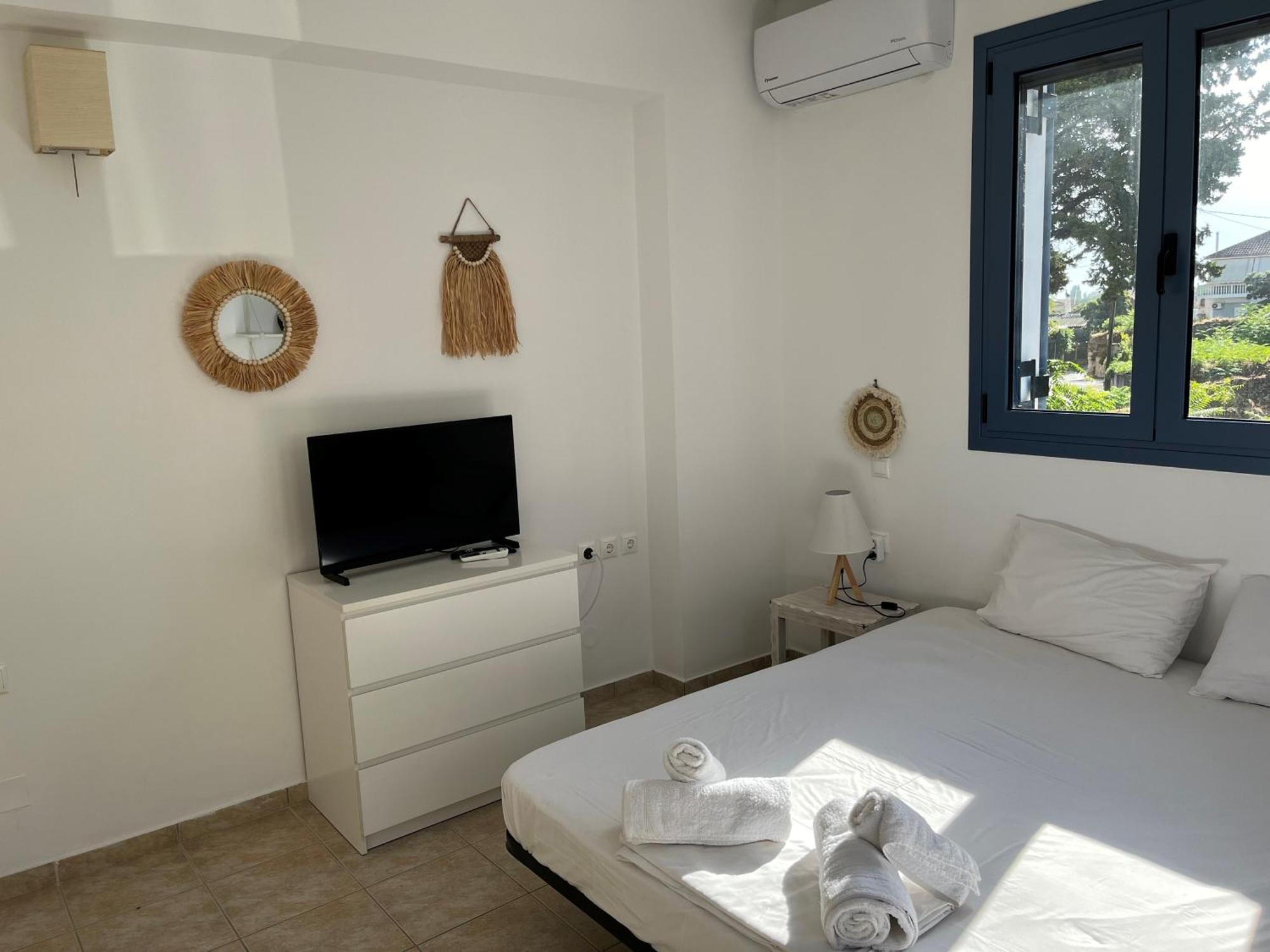 Villa Thea - Τhe View 1St Floor Áno Yerakaríon 外观 照片